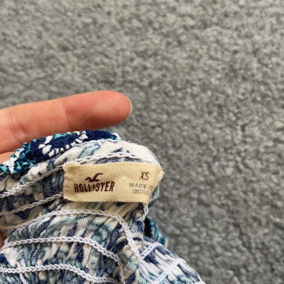 Hollister romper - Picture 4 of 4